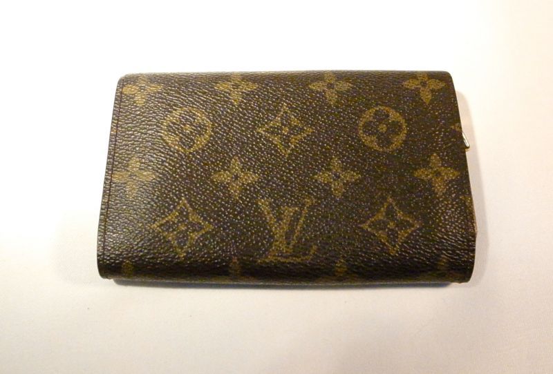 画像2: LOUIS VUITTON モノグラム 二つ折り財布　023