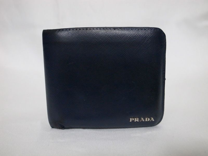 画像1: PRADA 二つ折り財布 341